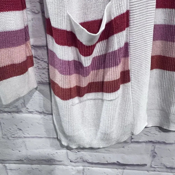Torrid Cardigan Open Front Sweater Size 1 White Striped Pockets Long Sleeve Knit - Picture 7 of 12